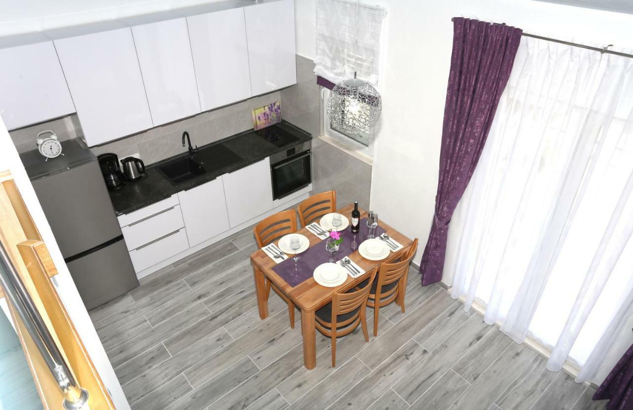 Apartman Kristian Трогир Экстерьер фото
