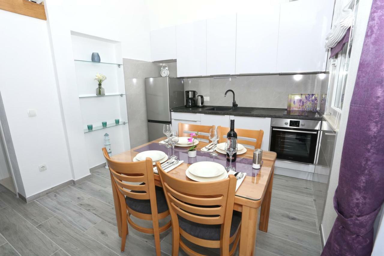 Apartman Kristian Трогир Экстерьер фото