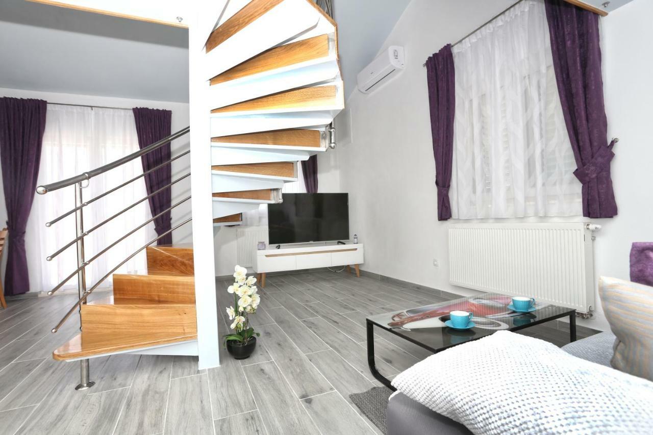 Apartman Kristian Трогир Экстерьер фото